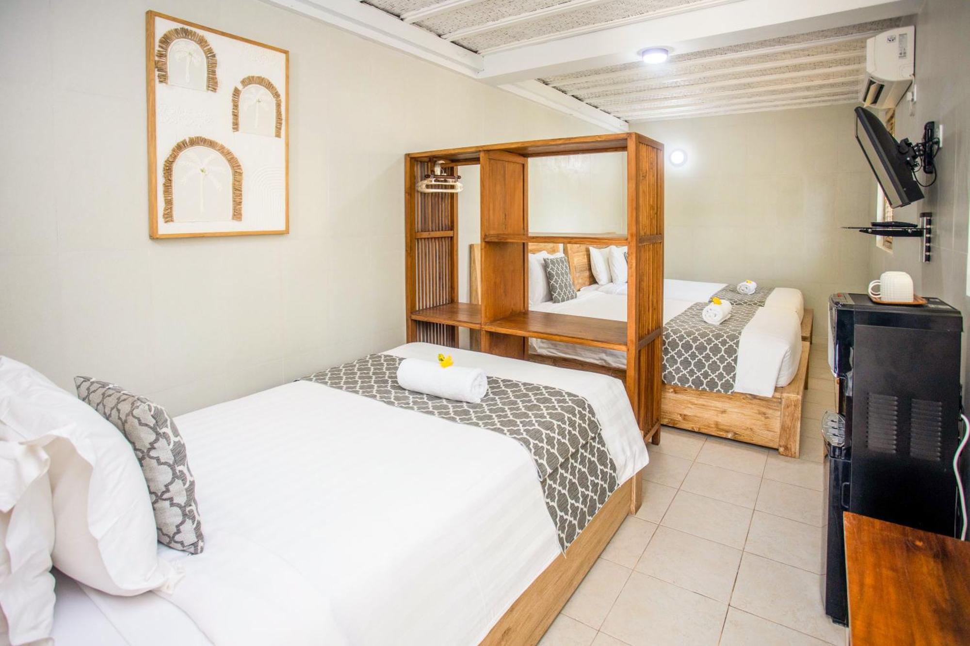 Villa Lanie Lembongan Екстер'єр фото