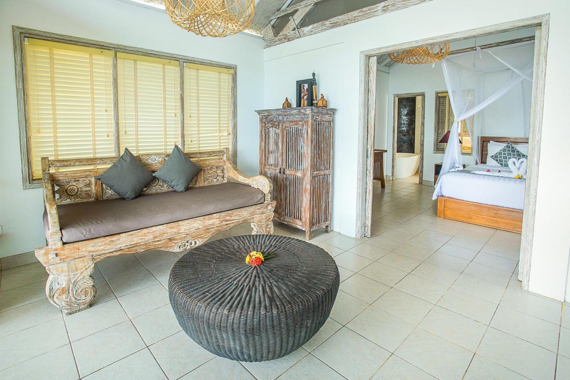 Villa Lanie Lembongan Екстер'єр фото
