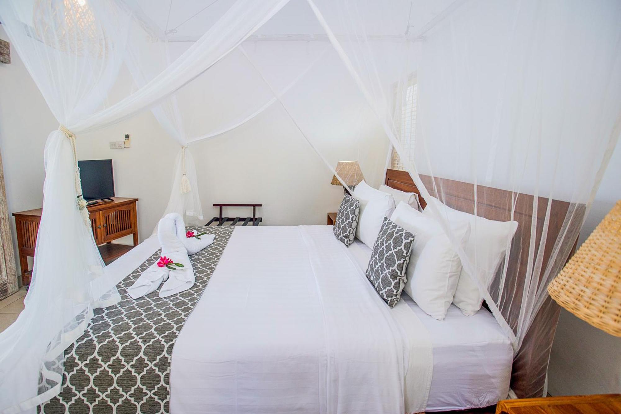 Villa Lanie Lembongan Екстер'єр фото